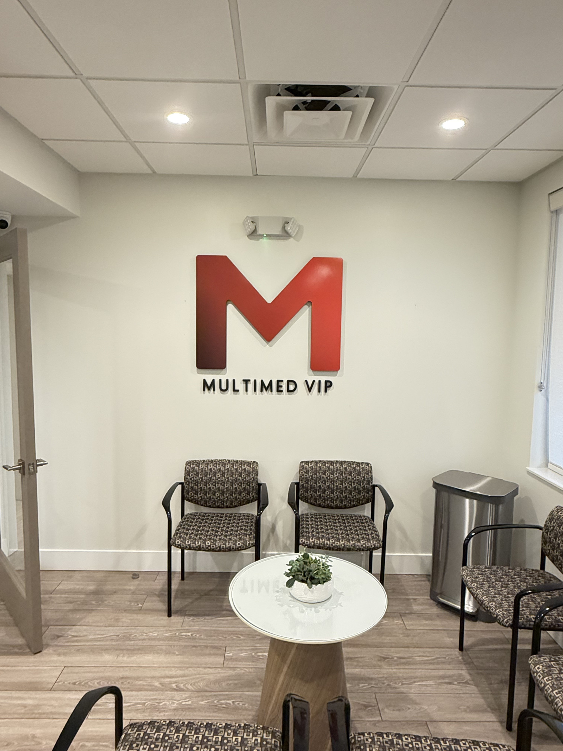 Medical Office Signs in Coral Springs.