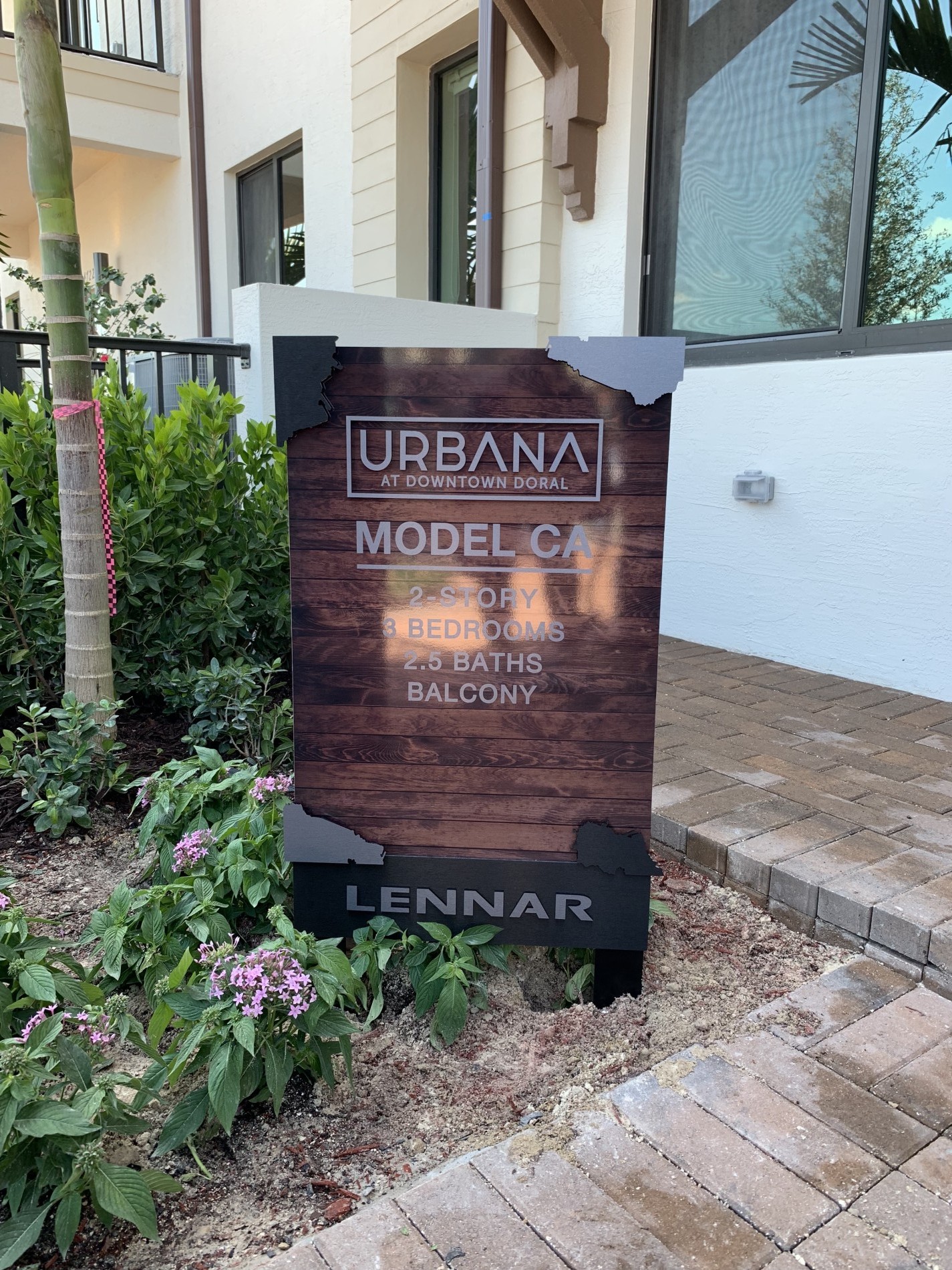 Post And Panels Project Gallery - Post And Panels Services Miami, Fort Lauderdale, Boca Raton | Sign Design & Creations