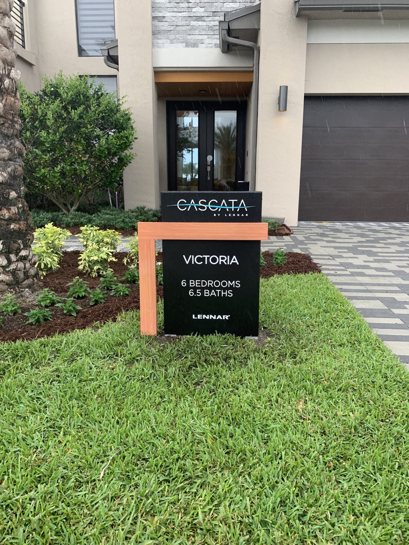 Premium Post And Panels Services - Post And Panels Miami, Fort Lauderdale, Boca Raton | Sign Design & Creations