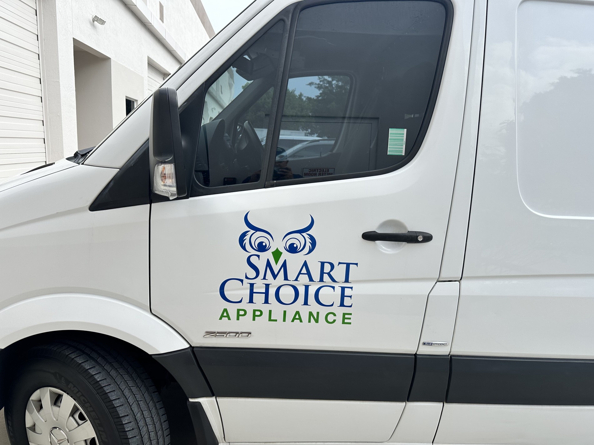 Fleet Vehicle Graphics Project Gallery - Fleet Vehicle Graphics Services Miami, Fort Lauderdale, Boca Raton | Sign Design & Creations