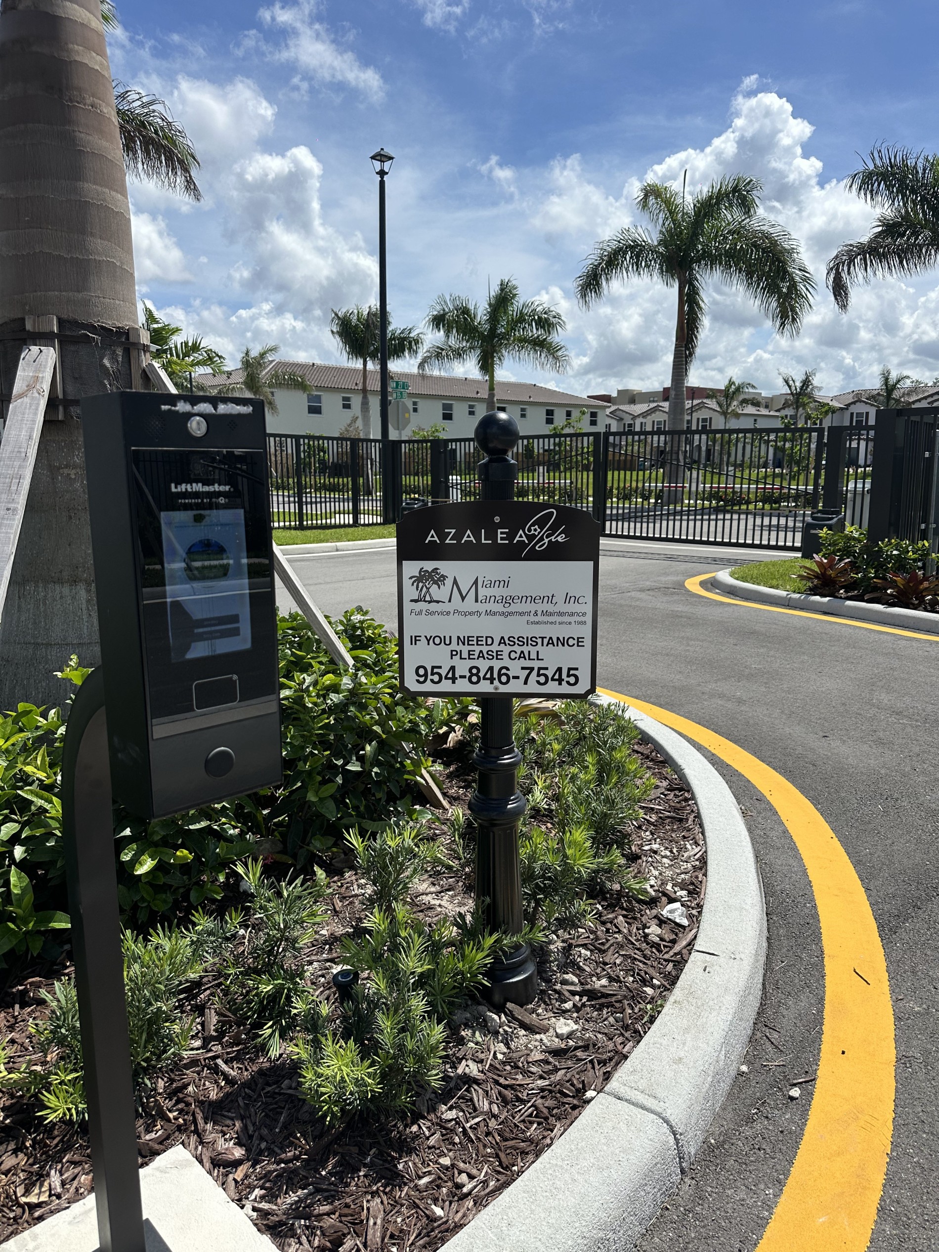 Community Signs Project Gallery - Community Signs Services Miami, Fort Lauderdale, Boca Raton | Sign Design & Creations